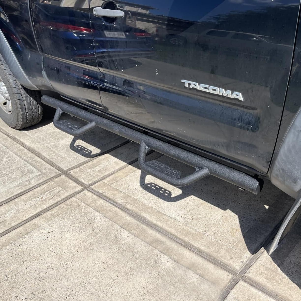 SMANOW Running Boards Compatible with 2005-2023 Toyota Tacoma Access Cab, Round Tube Drop Down Style Step, Heavy Duty Carbon Steel.