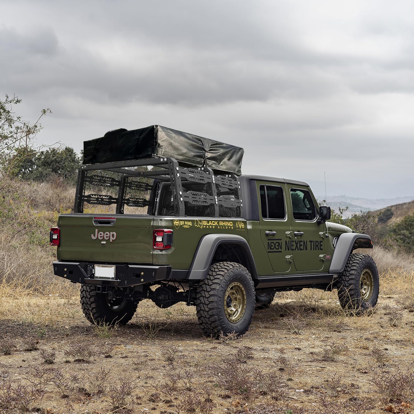 The overland bed rack makes moving large items less difficult.