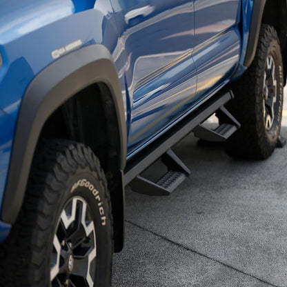 4-inch running boards are less difficult for children or people with limited range of motion to get into the truck, resulting in a convenient ride experience.