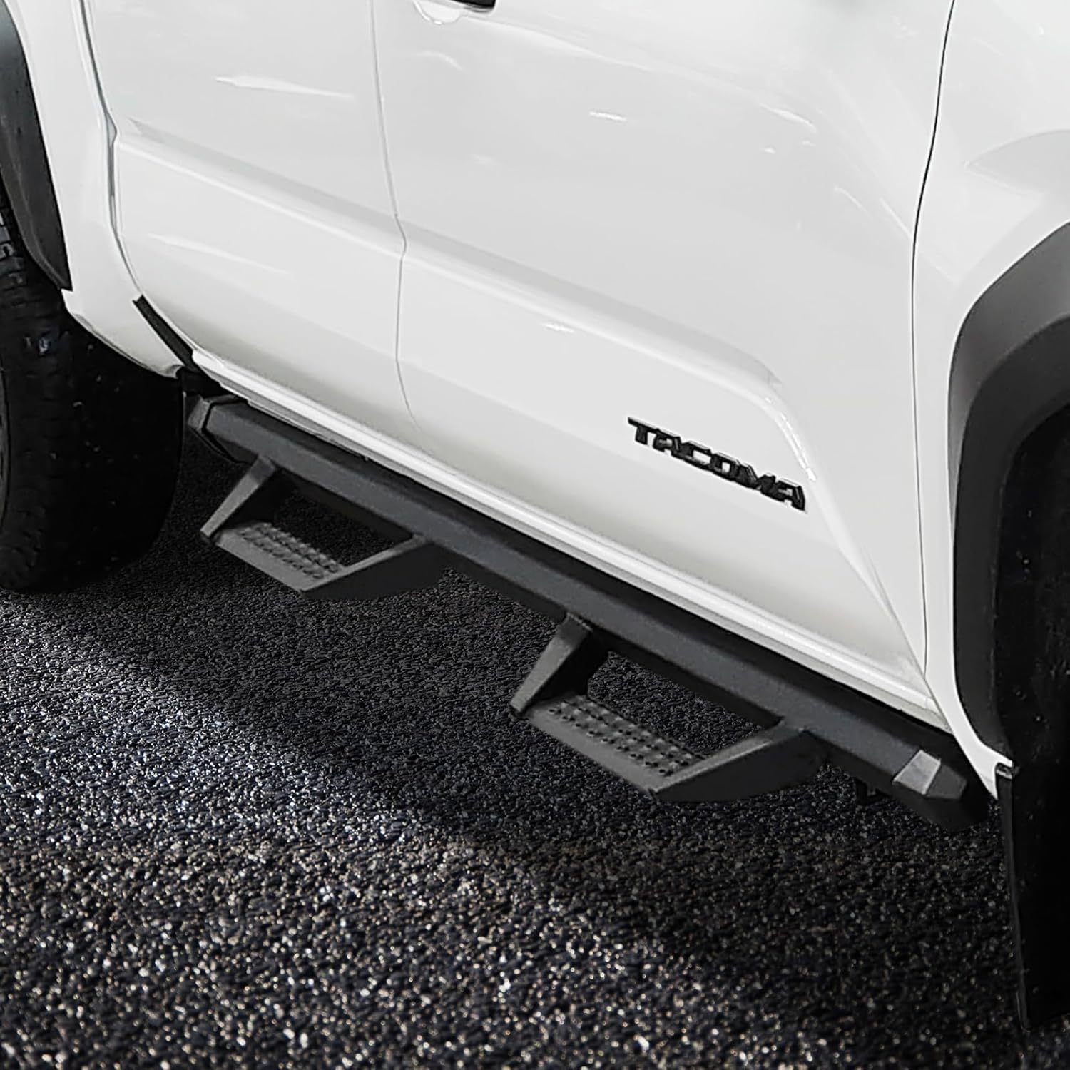 Drop down style estribos para Tacoma, 4.7 inch drop off making it easier to enter and exit. Durable non-slip steps provide more protection. looked clean yet aggressive.